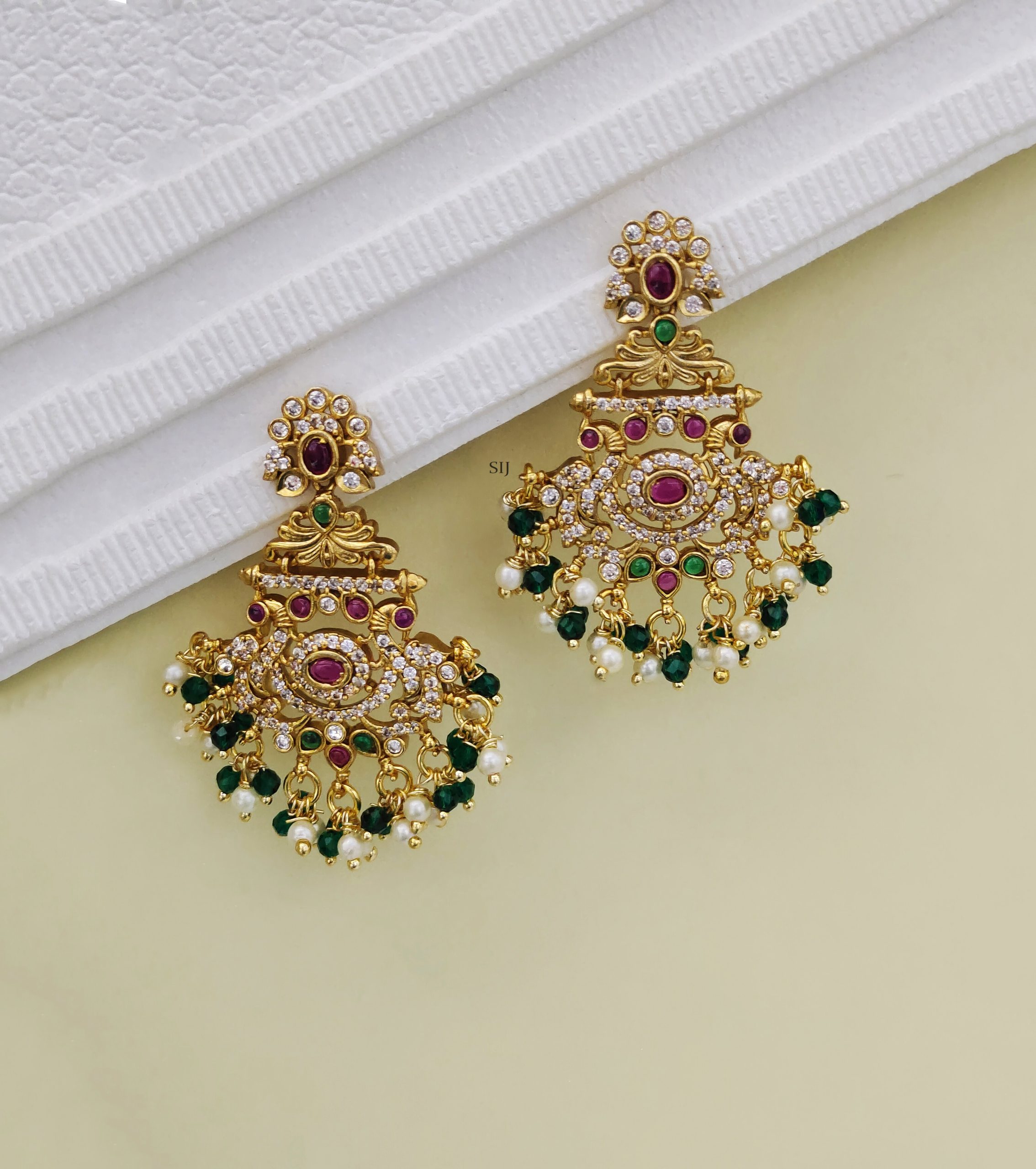 Imitation Kemp Peacock Chandbali Earrings with Green Beads