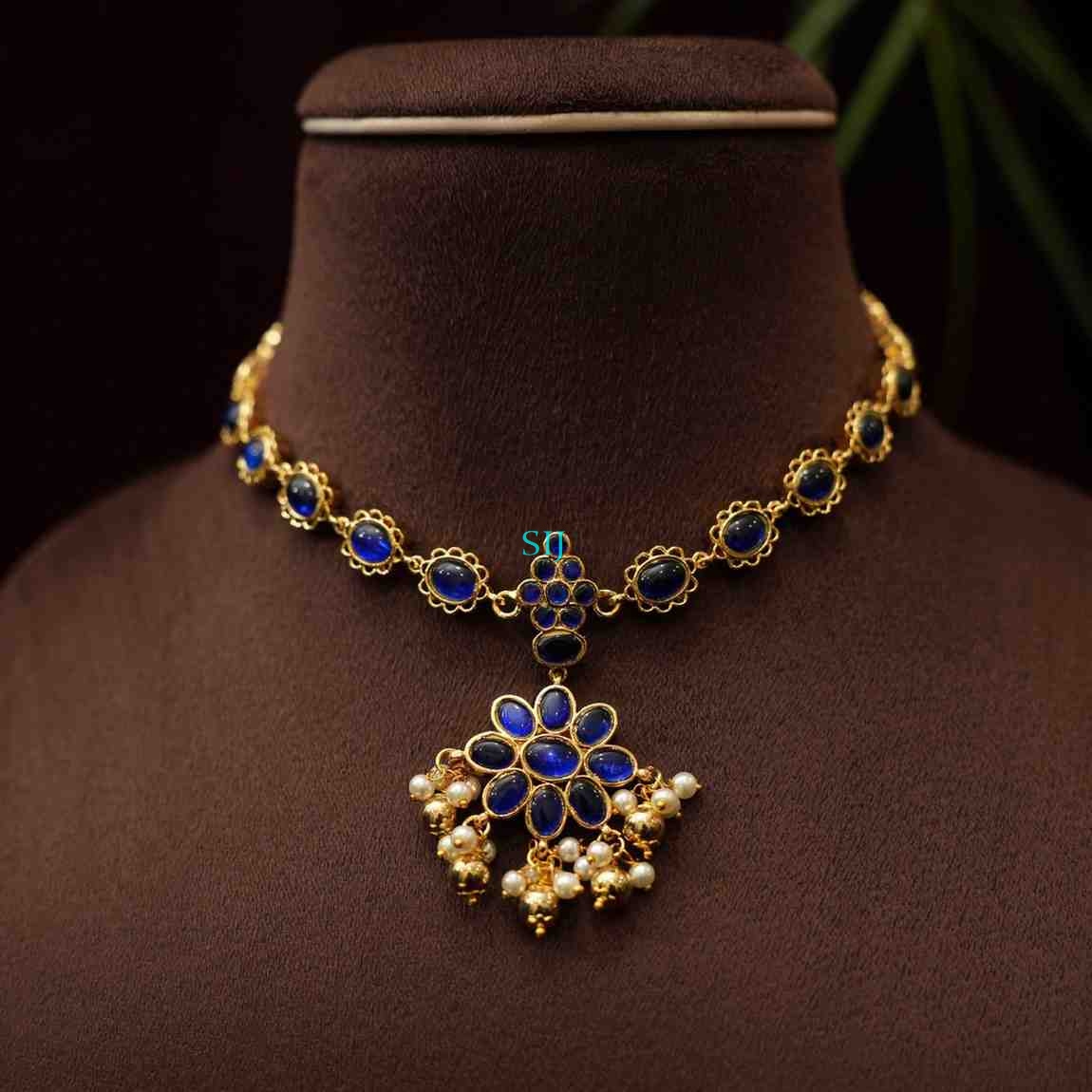 Pearls Drop Blue Antique Necklace