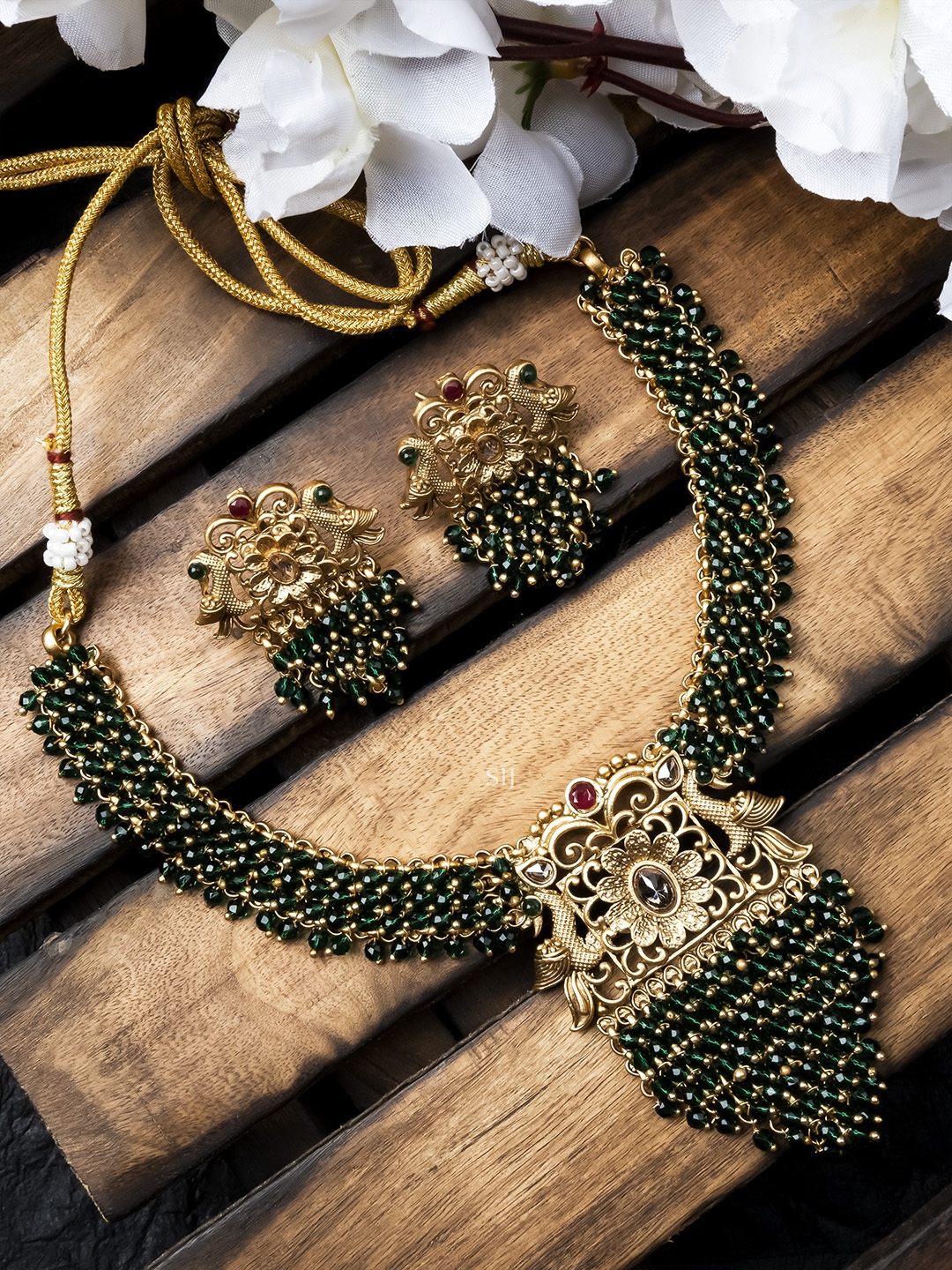 Imitation Dual Peacock Pendant Necklace with Green Beads