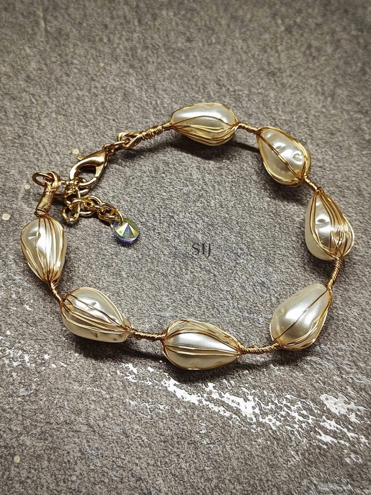 Pearl Drop Shape Handemade Gold Plated Bracelet