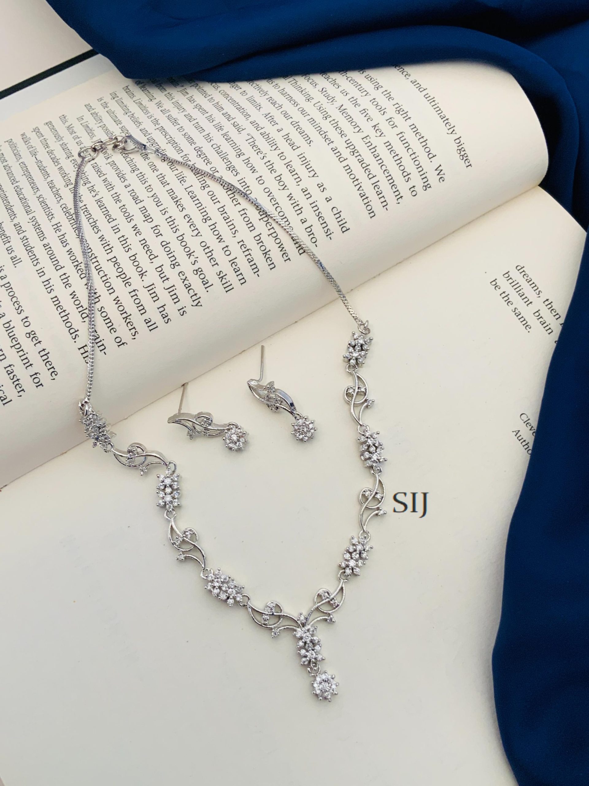 Artificial Silver Plated American Diamond Necklace