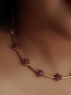 Imitation Ruby Round Flower Hasli Necklace