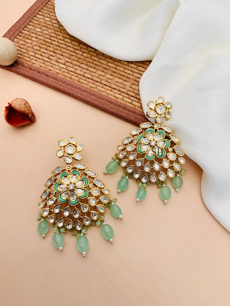 Imitation Flower Engraved Broad Kundan Earrings