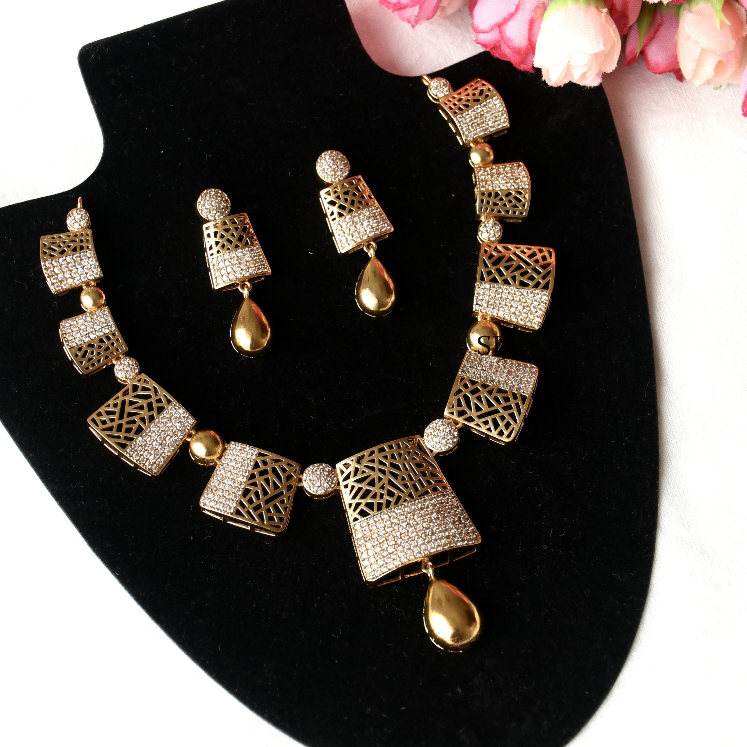 Imitation Gold Plated Necklace Set