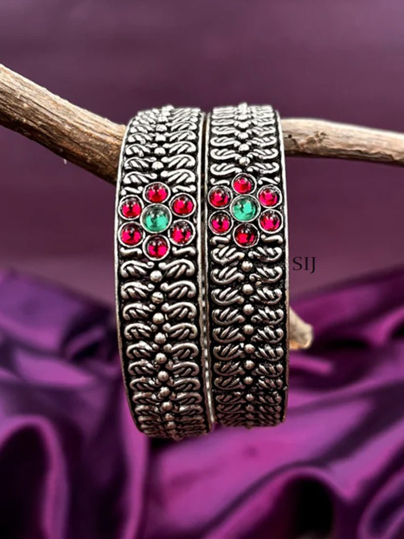 Artificial Red Stone Flower Oxidised Bangles