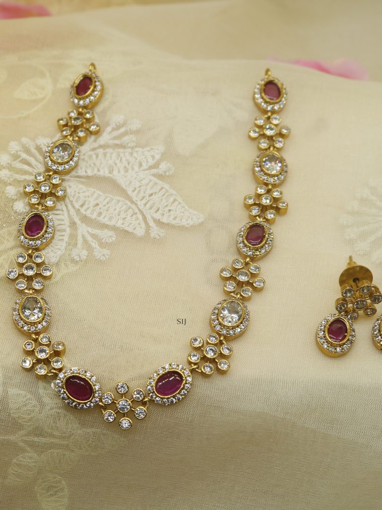 Imitation Ruby White Kemp Necklace