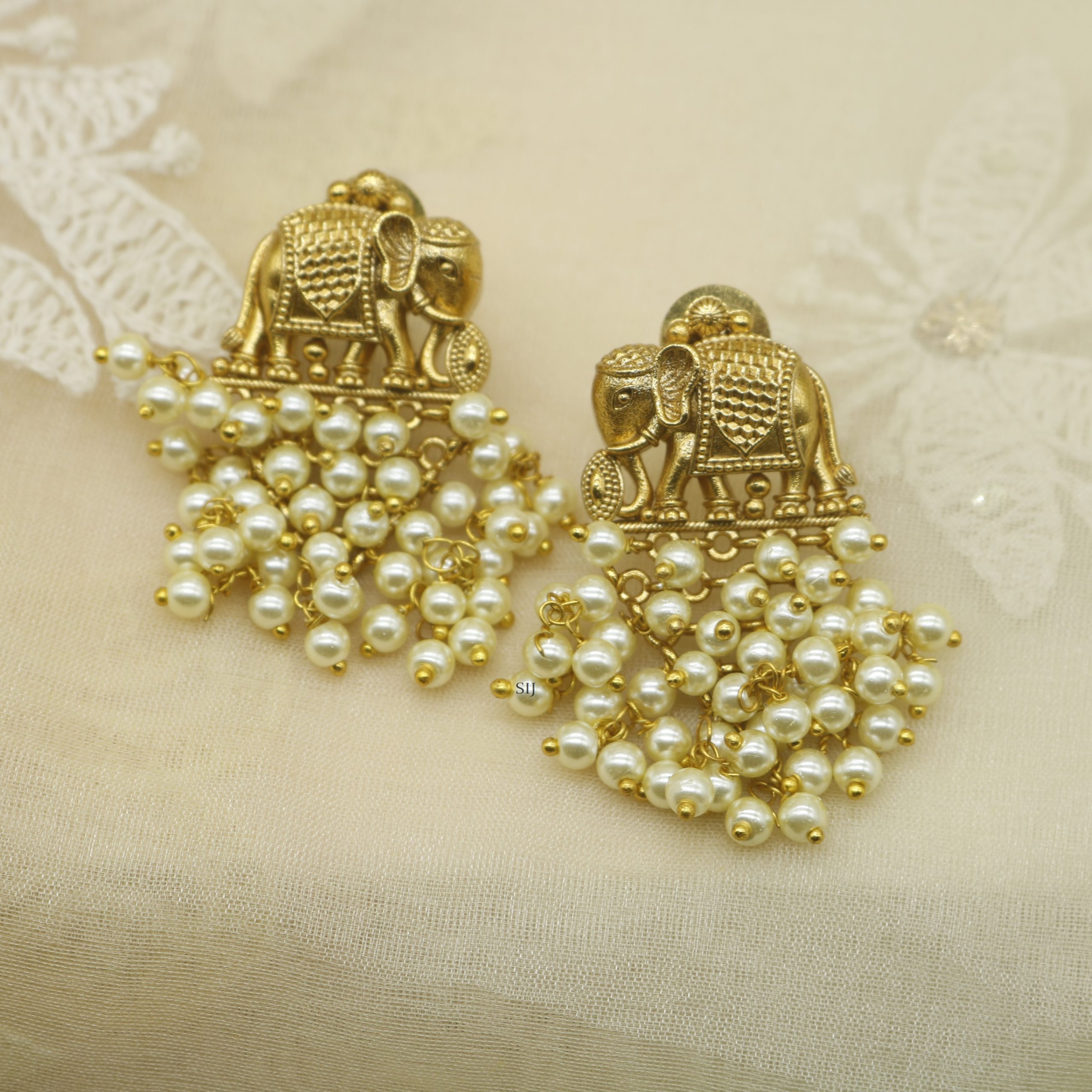 Traditional Elephant Pearls Earrings