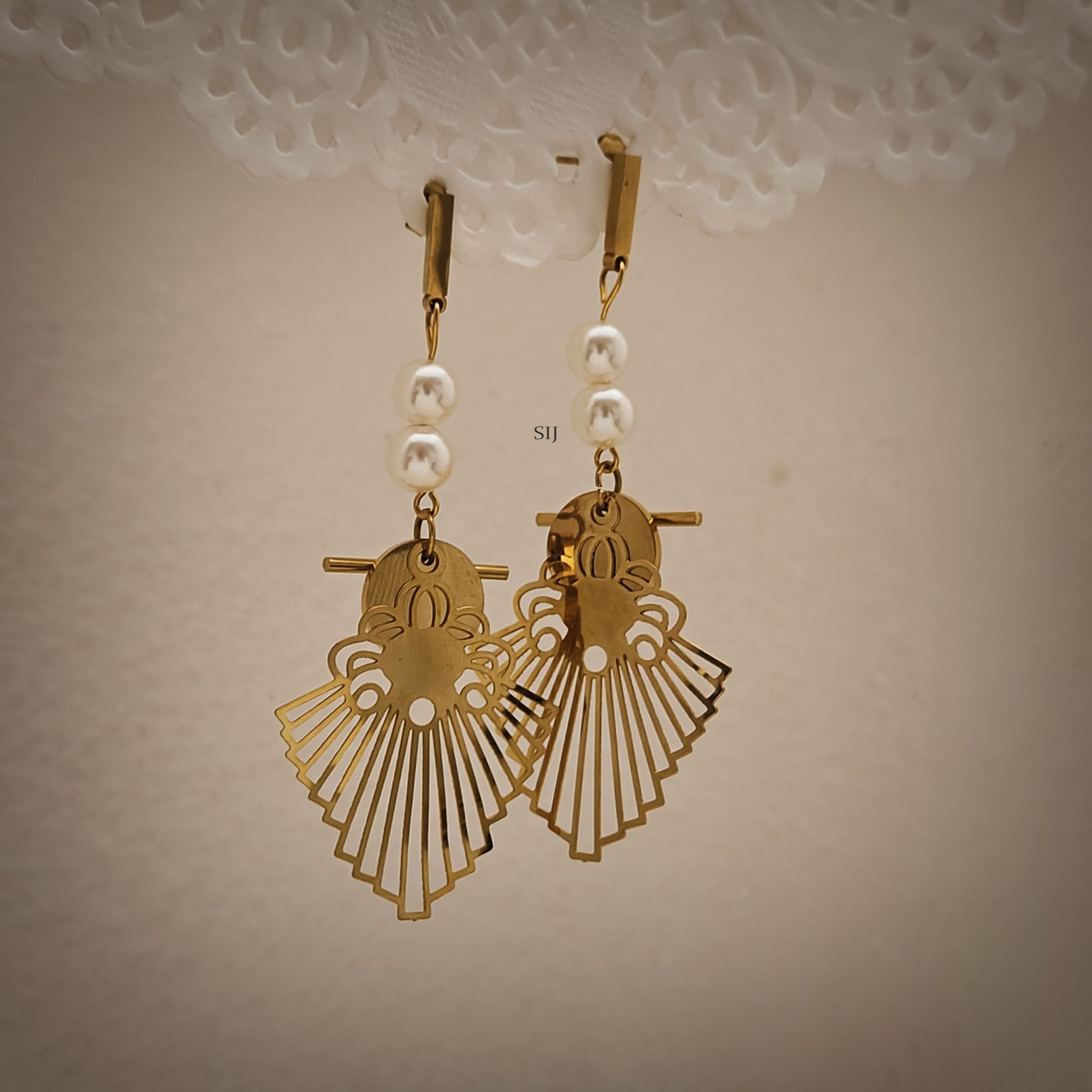 Artificial Cut Work Gold Plated Contemporary Earrings