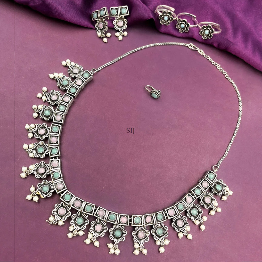 Artificial Flower Design Pearl Drop Necklace