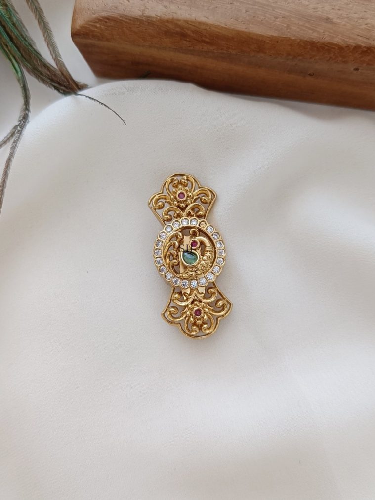 Gold Finish Peacock Design Saree Pin