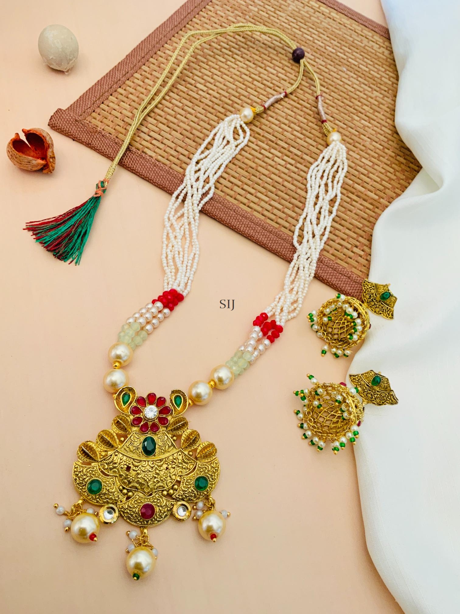Imitation Pearl Drop Kundan Necklace With Jhumkas