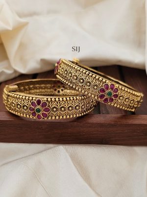 Gold Finish Flower Design Bangles