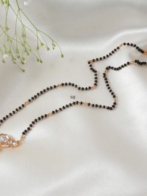 Single Layer Black Beaded Kundan Mangalsutra