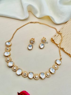 Flower Design and Oval Shape Polki Stones Necklace