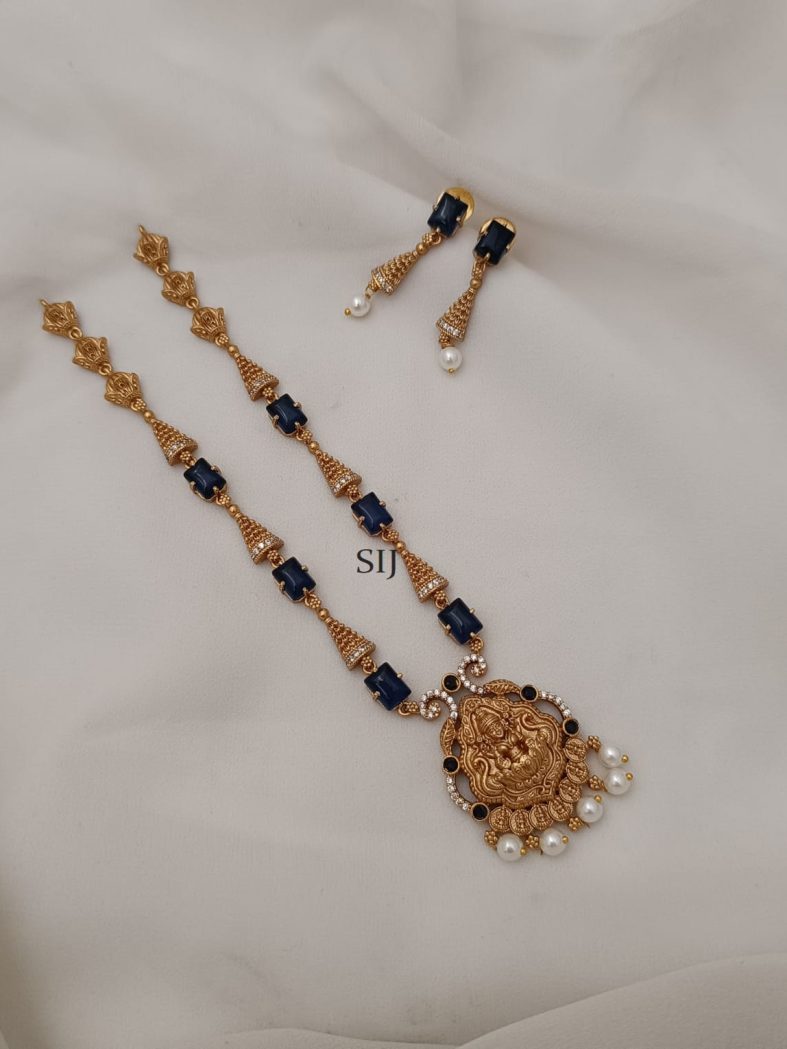 Traditional Blue Matt Necklace Set