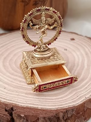 Imitation Nata Raja Kumkum Box