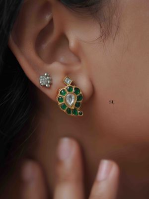 Traditional Emerald Paisley Ear Studs