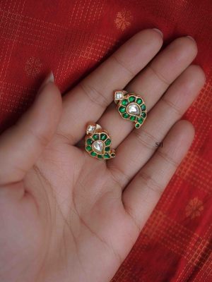 Traditional Emerald Paisley Ear Studs