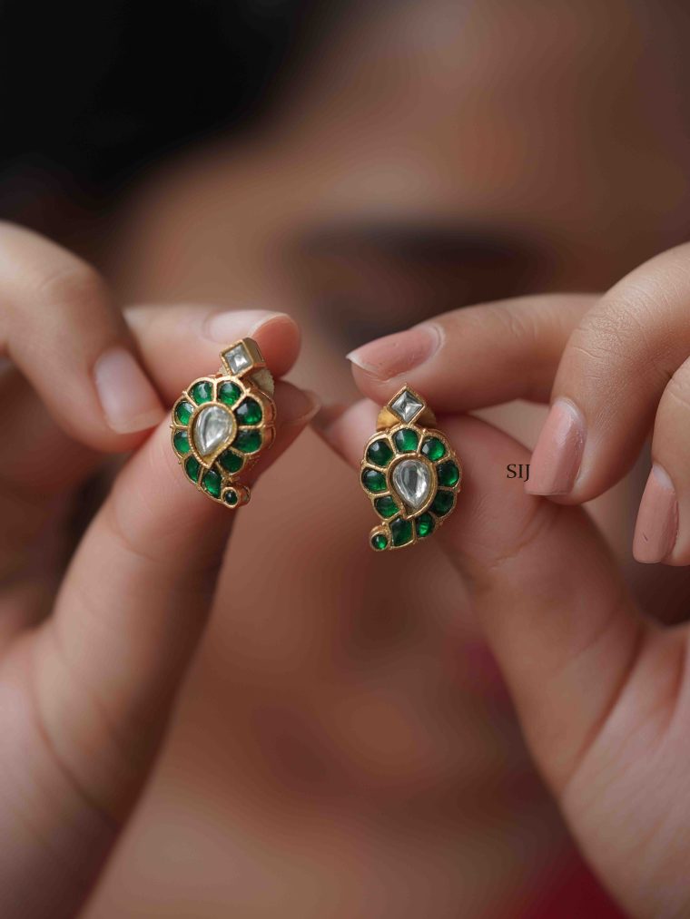 Traditional Emerald Paisley Ear Studs