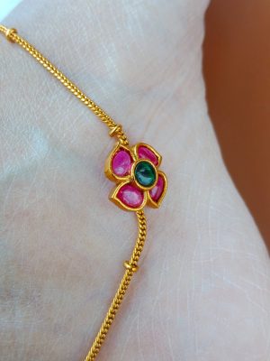 Artificial Red Stone Flower Anklets