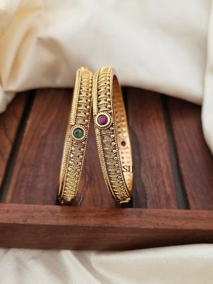 Traditional Leaf Design Bangles