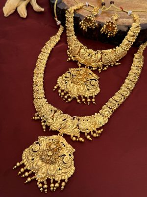 Traditional Lakshmi Design Jewellery Set Combo