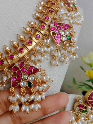 Gold Plated Jadau Kundan Guttapusalu Necklace