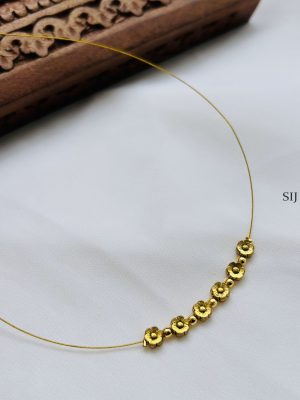 Traditional Flower Beads Invisible Necklace