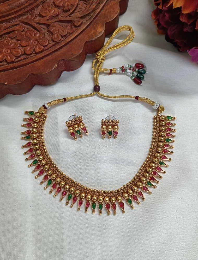 Imitation Green and Red Stones Necklace with Gold Balls