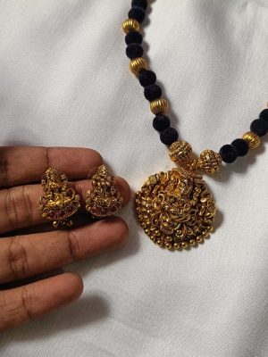 Imitation Black Beads Haram Set