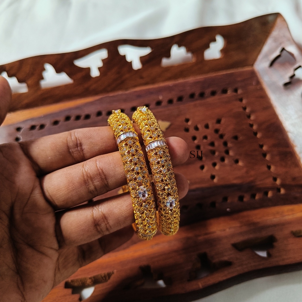 Traditional Stone Studded Gold Bangles