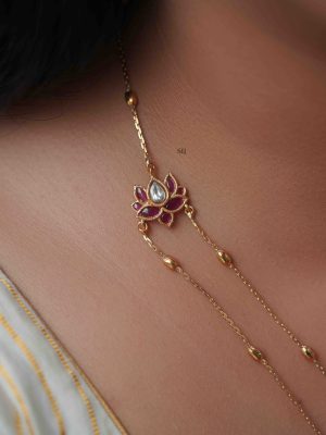 Imitation Two Layers Necklace with Flower Pendants