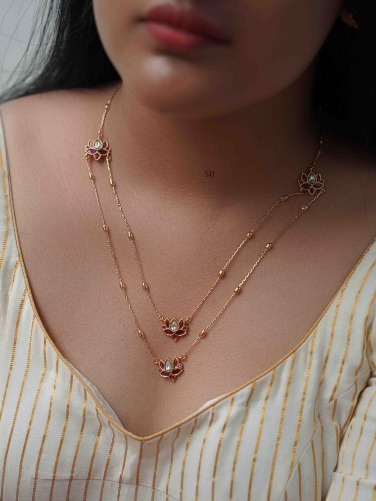 Imitation Two Layers Necklace with Flower Pendants