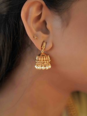 Gold Finish Pichimottu Maala With Jhumkas