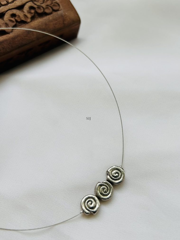 Imitation GS Swirl Beads Invisible Necklace