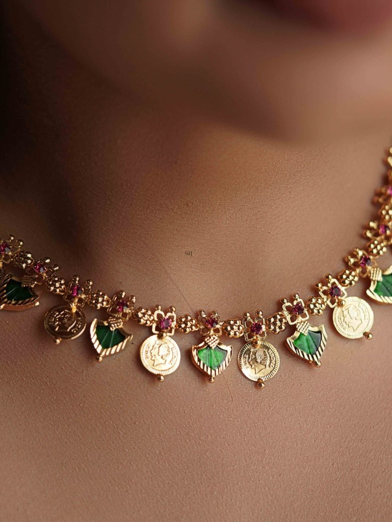 Matte Finish Palakka Kasumaala Necklace