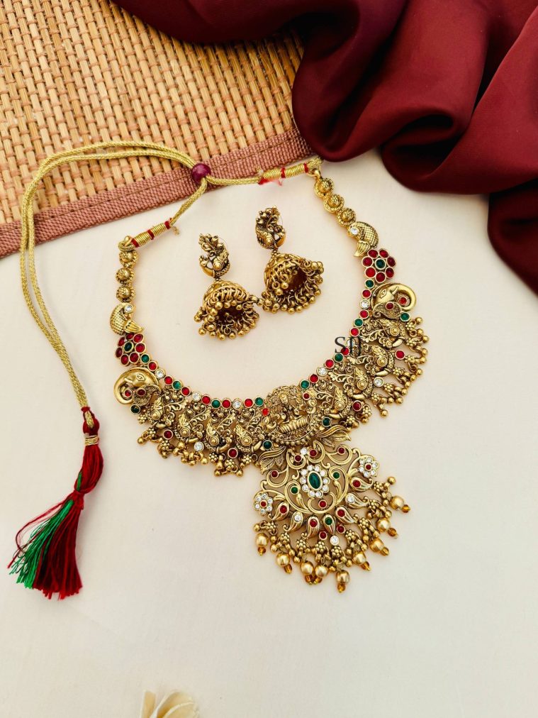 Imitation Lakshmi Design Hasli Type Necklace