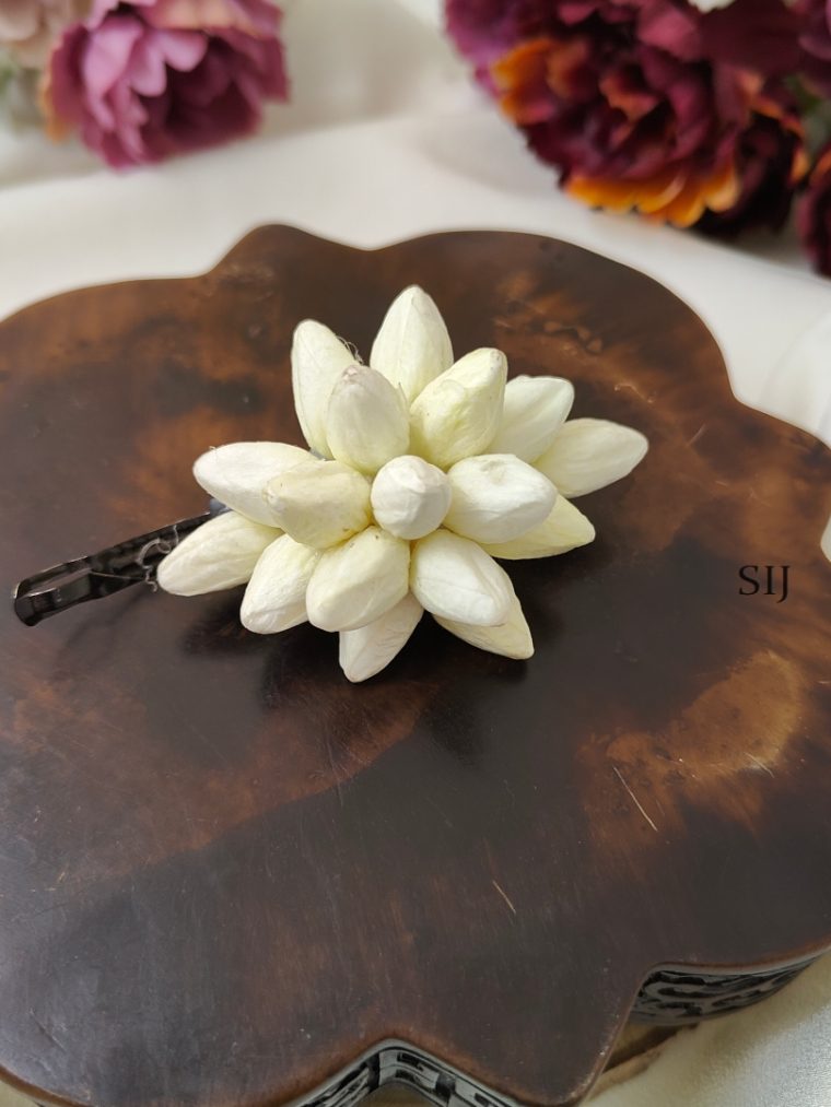 Artifical Jasmine Bud - Small Hair Clip