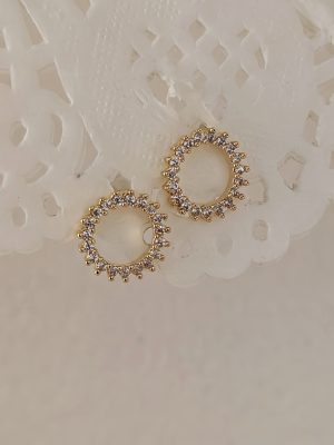 Circular Shape AD Studded Ear Studs