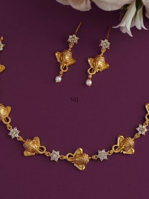 Gold Finish Ganesh Pendant Flower Design Necklace