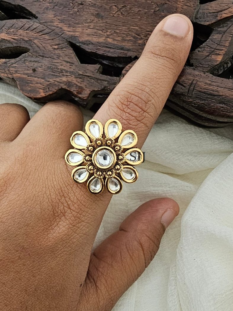 Imitation Kundan Stone Finger Ring