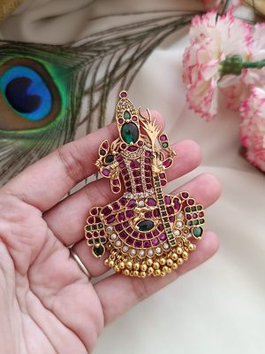 Imitation Goddess Kamatchi Kemp Stones Pendant