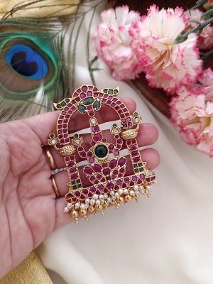 Imitation Lord Lakshmi Kemp Stones Pendant