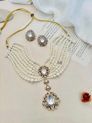 Imitation Multi Layer Necklace With Bracelet And Earrings