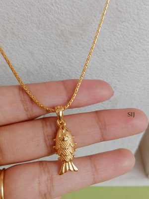 Imitation Fish Pendant With Chain