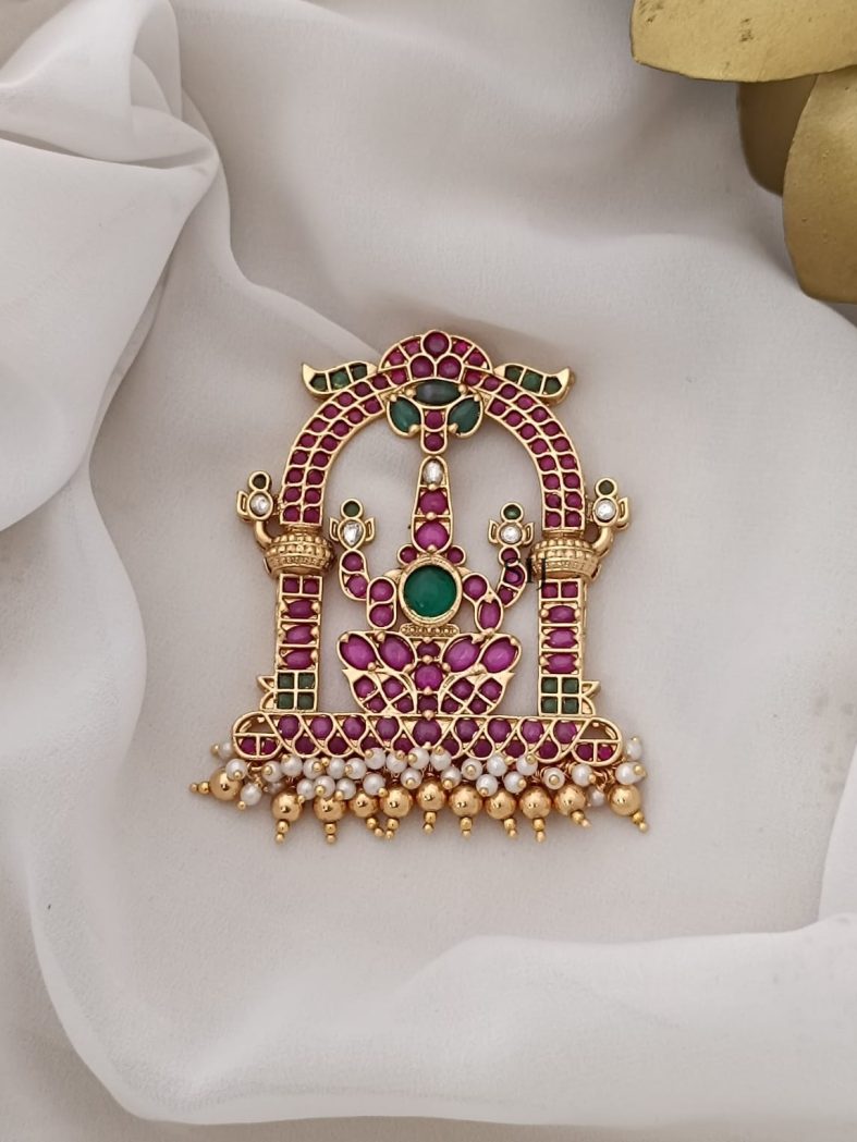 Antique Lakshmi Kemp Stones Pendant