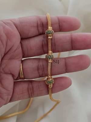 Traditional 3 Balls With Green Stones Mugappu Chain