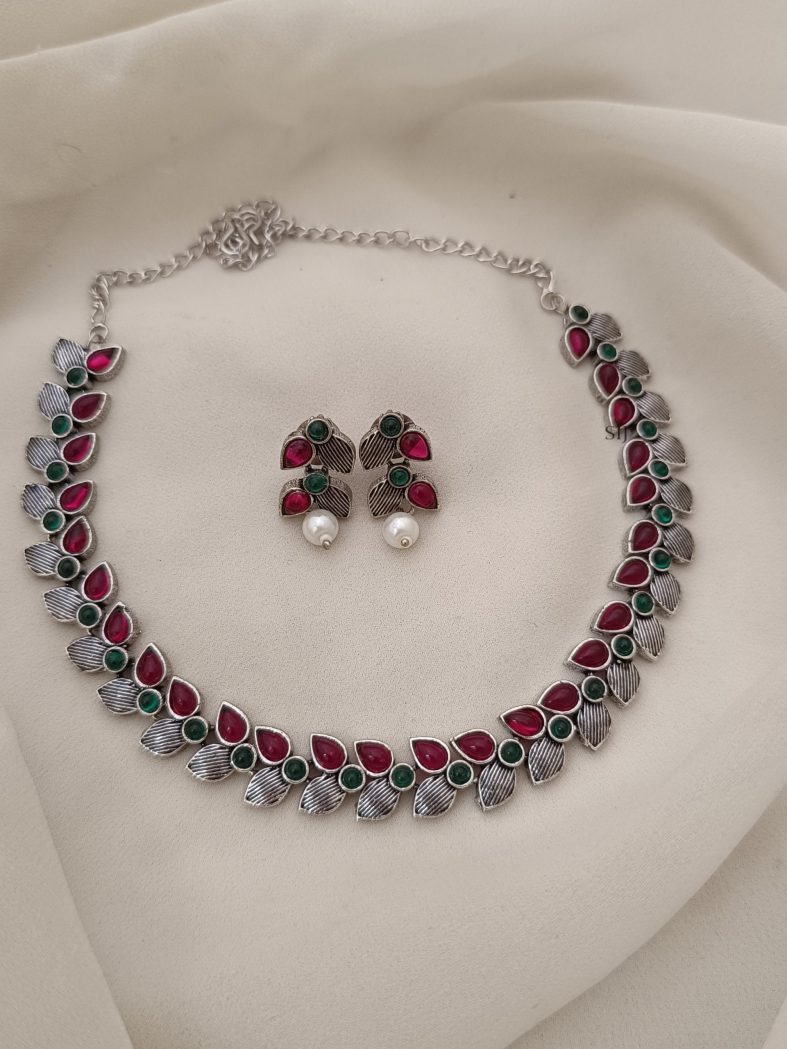 German Silver Red and Green Stones Necklace