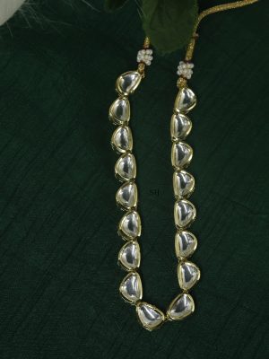 Imitation Single Line Kundan Necklace