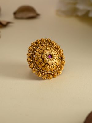 Imitation Floral Finger Ring